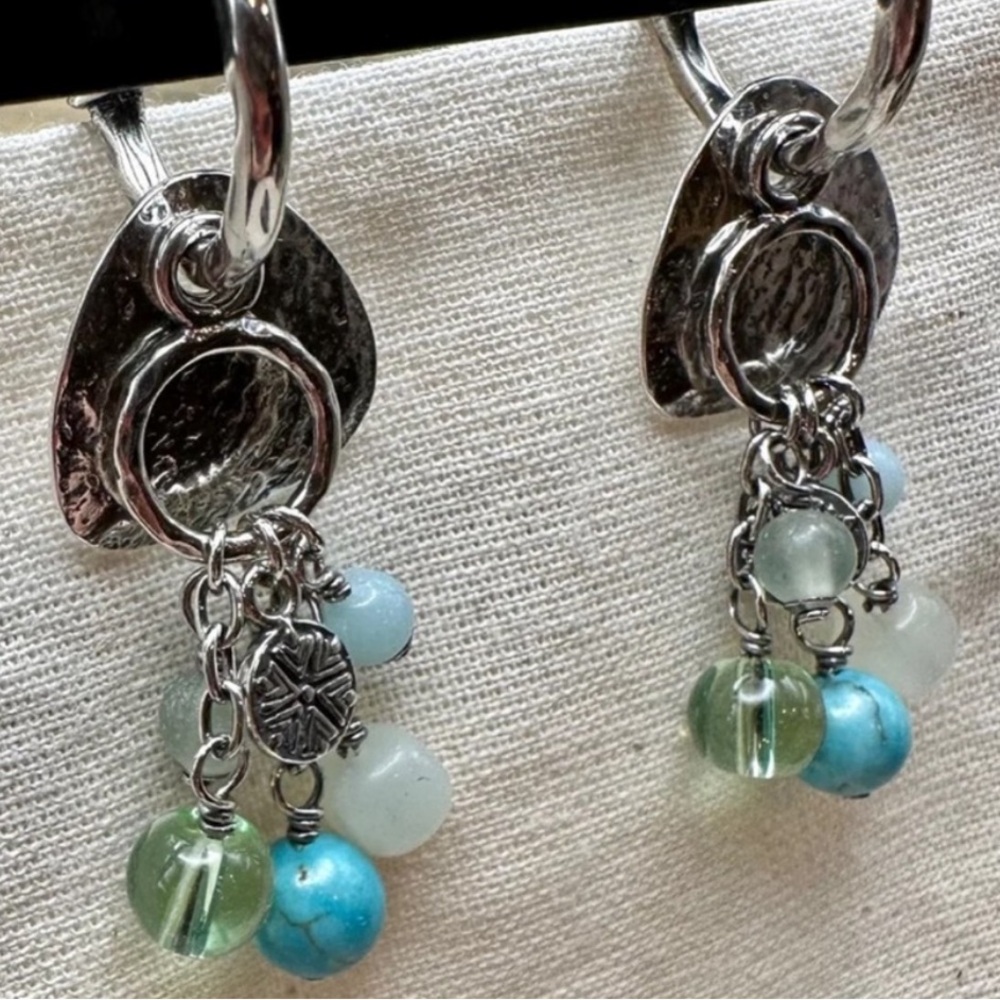 RARE & HTF Silpada Vintage
Sterling Silver Interchangeable Earrings
Wear 4 Ways!